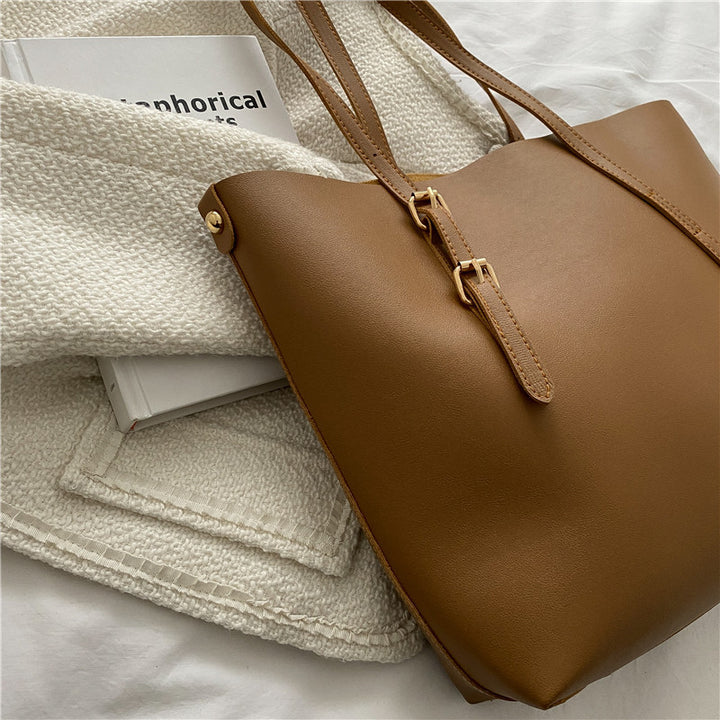 Elegant Structured Tote Bag with Removable Pouch