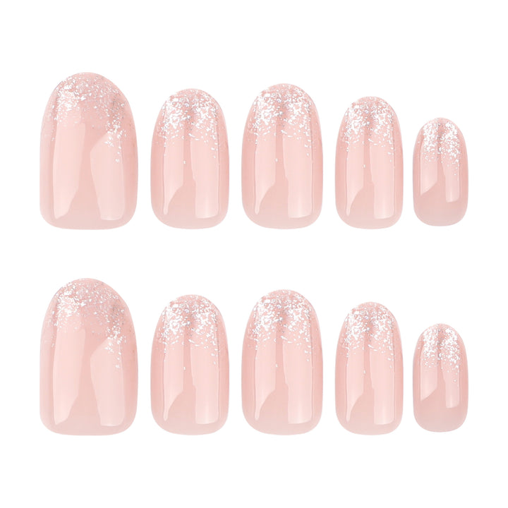 Glittering nail extensions with elegant gradient Stornfield