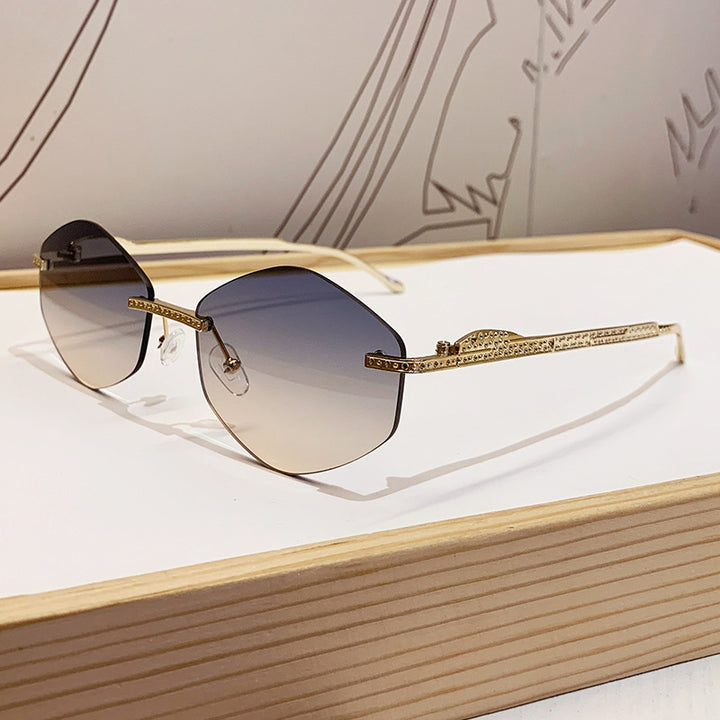 Women's extravagant sunglasses with sparkling accents Stornfield