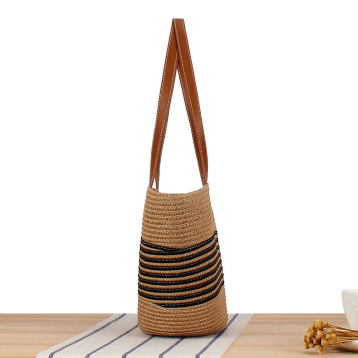 Beach bag with braided pattern and elegant leather handles Stornfield