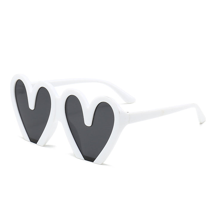 Women's fashionable sunglasses in unique heart design Stornfield