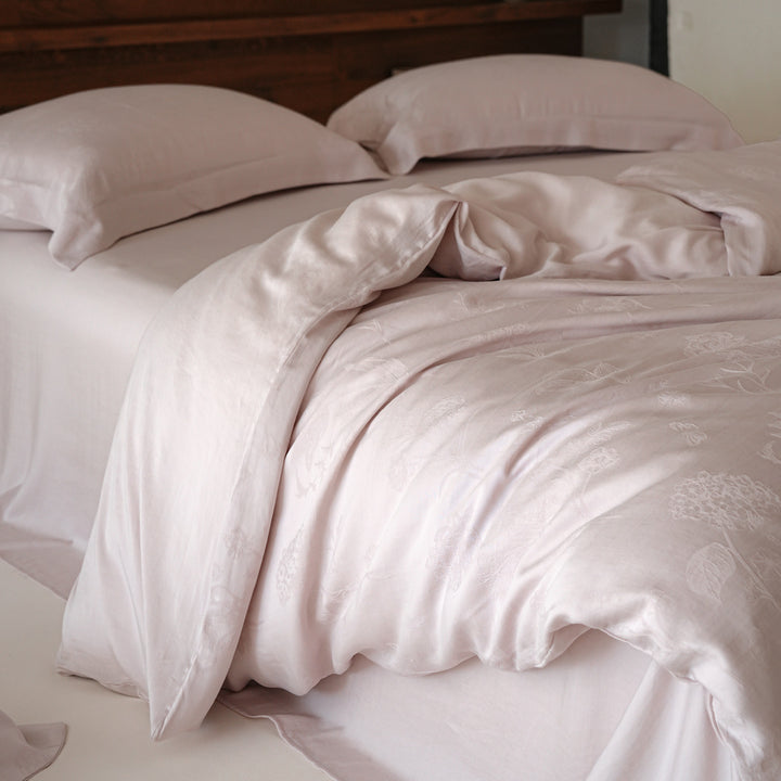 Luxury Organic Cotton Sateen Duvet Cover Set with Button Closure
