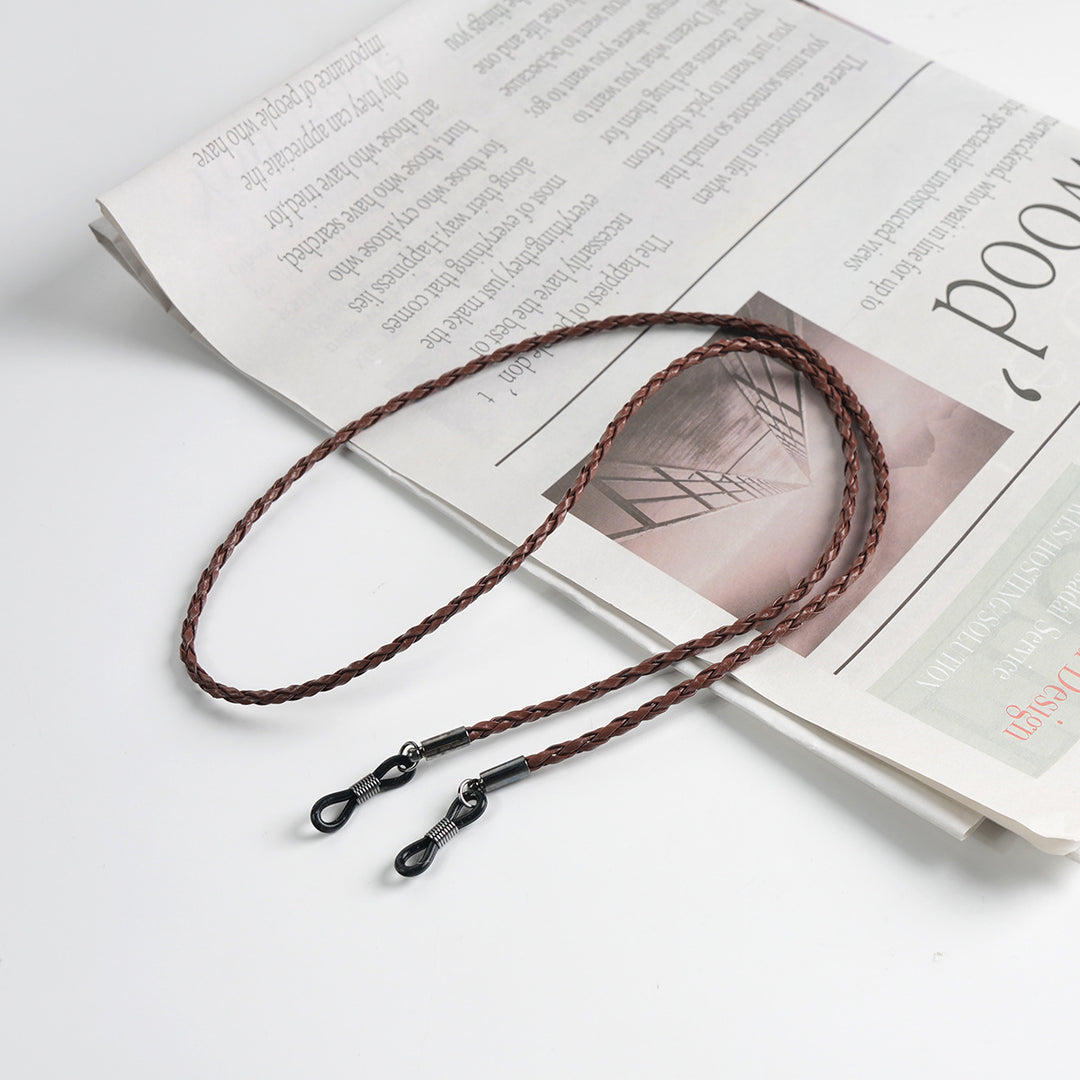 Adjustable Eyewear Retainer Stornfield