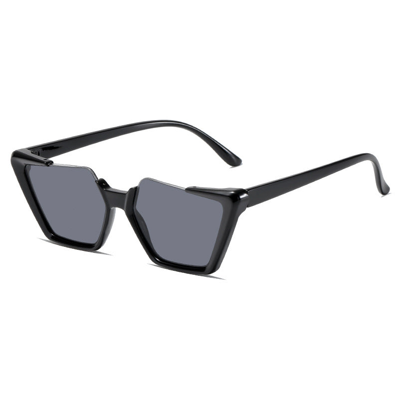 Women's modern and stylish asymmetrical sunglasses Stornfield