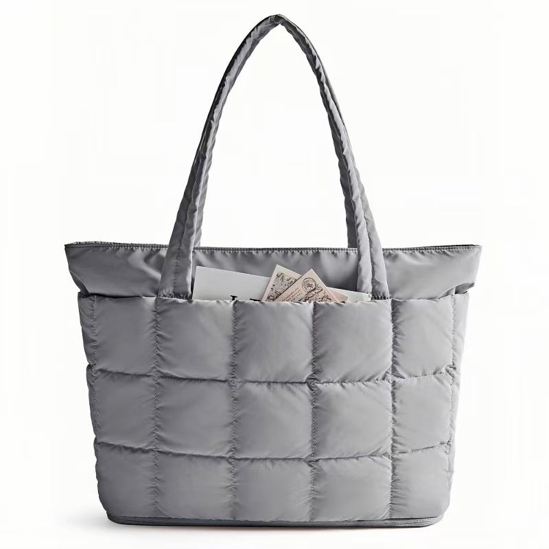 Fashionable and Practical Shopping Bag Stornfield