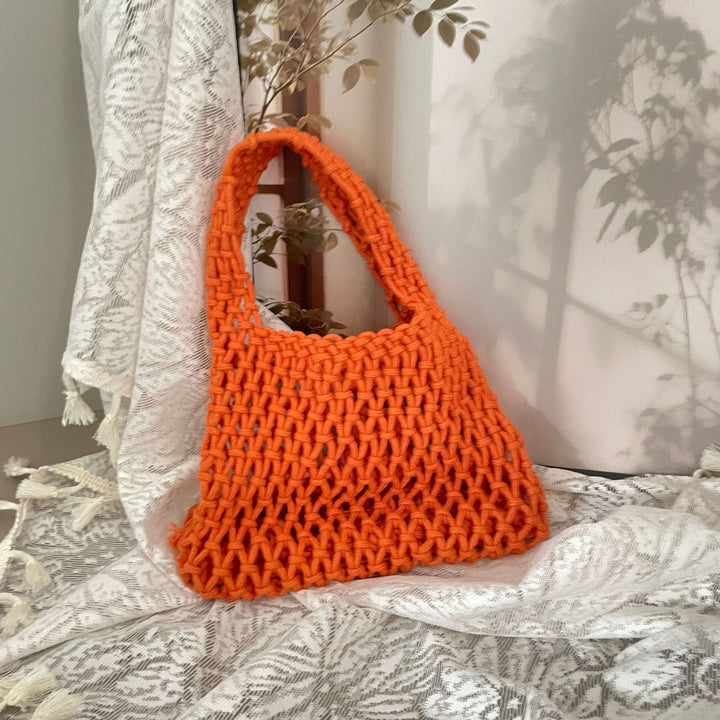 Hand-knotted tote bag in modern design Stornfield