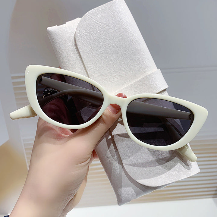 Ladies Cat-Eye Sunglasses with elegant, rimless design Stornfield