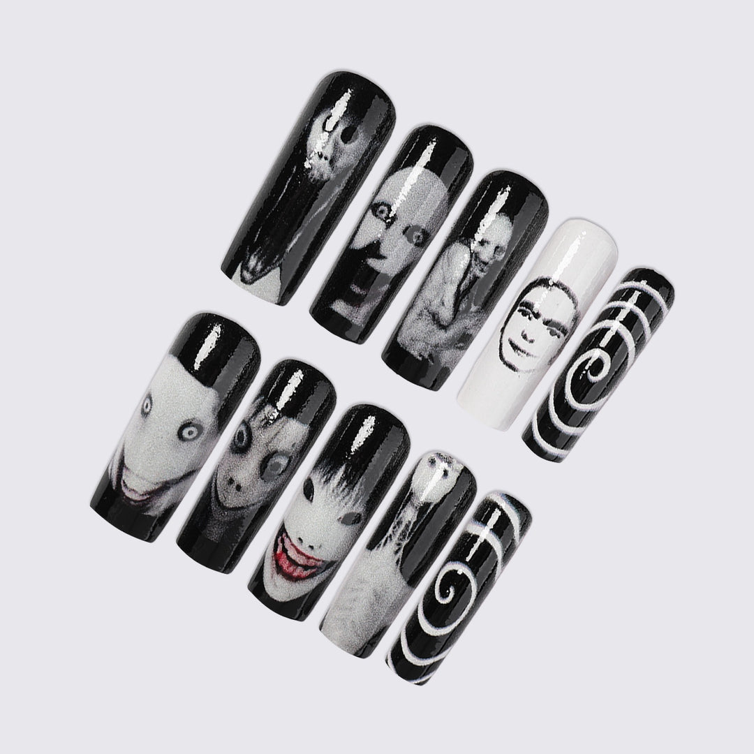 Stylish artificial nail set with unique graphics Stornfield