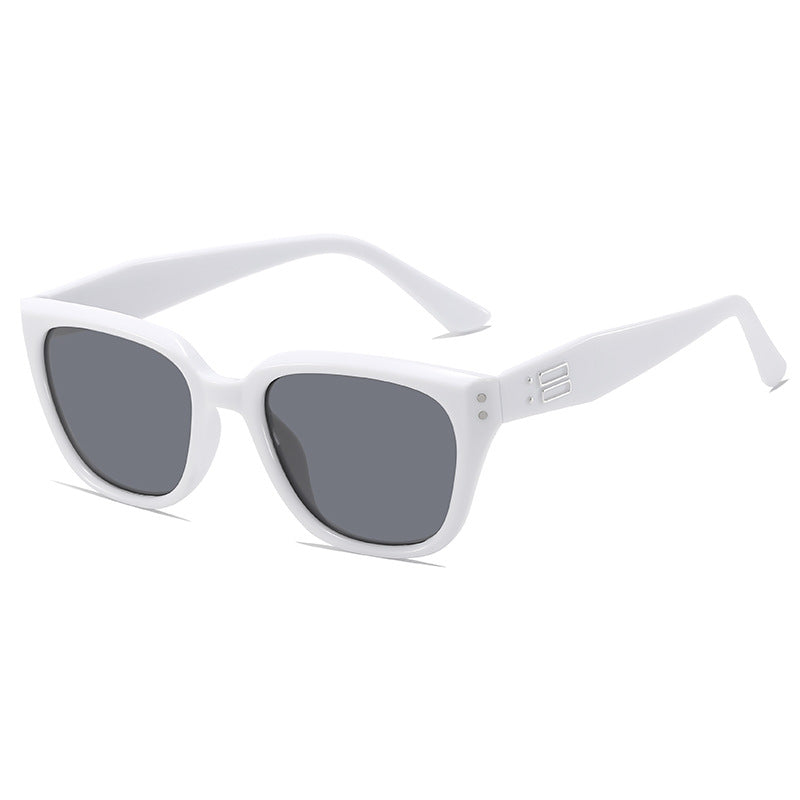 Fashion-Forward Modern Transparent Sunglasses Stornfield