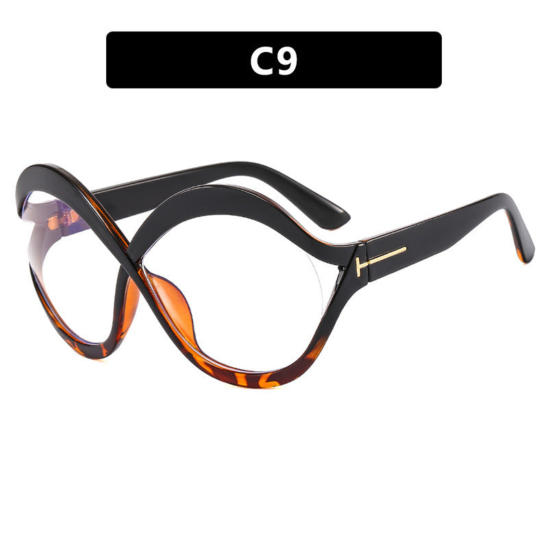 Ladies extravagant shaped sunglasses Stornfield