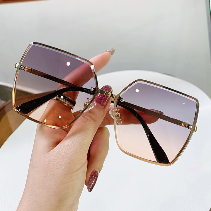Ladies fashionable square sunglasses with polarized lenses Stornfield