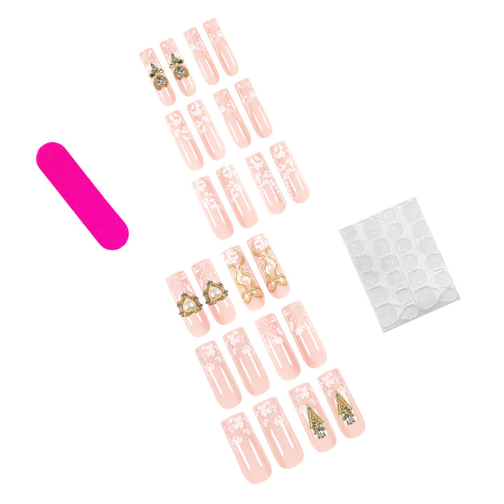 Artistic Long Nails with Elegant Gold Accents Stornfield