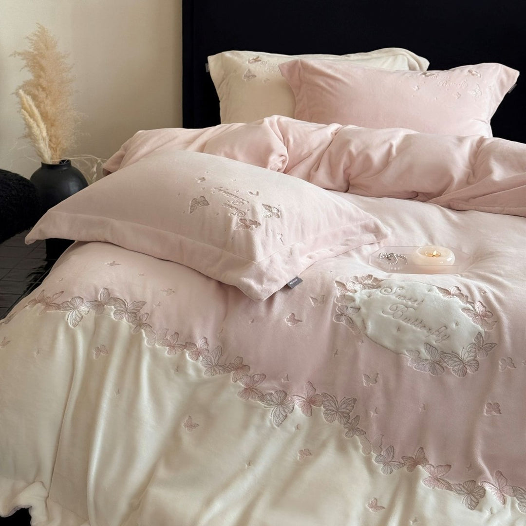 Soft-Touch Butterflies Embroidered Cotton-Blend Duvet Cover Set with Piped Pillow Shams