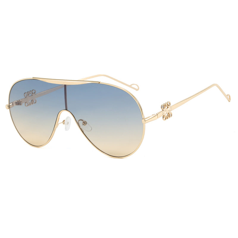 Ladies UV Protection Sunglasses in Fashionable Pilot Style Stornfield