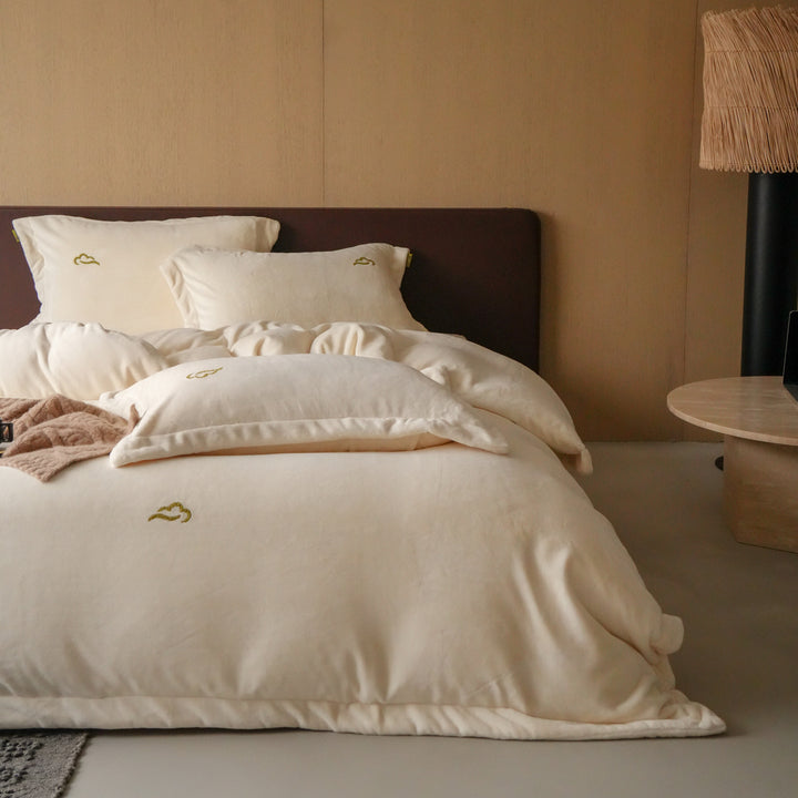 Washed Linen-Blend Cloud-Embroidered Duvet Cover Set with Hidden Closure