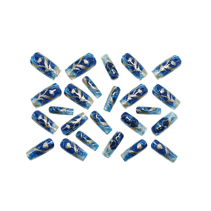 Nail set with floral designs Stornfield