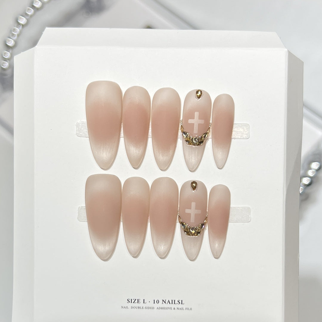 Premium Press-On Nail Art Set with Elegant Heart & Leaf Design Stornfield