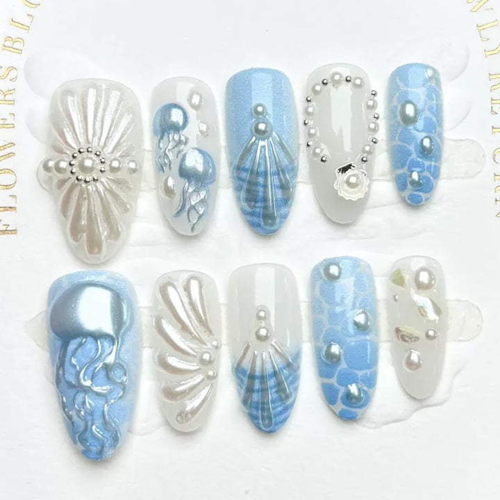 Marine-Themed Press-On Nail Set