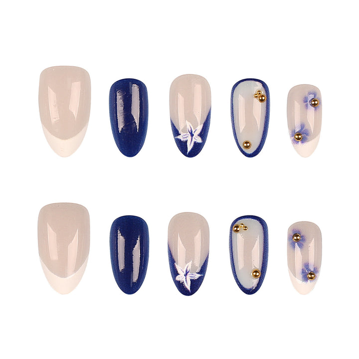 Decorative Press-On Nail Set with Floral Accents  1790956294