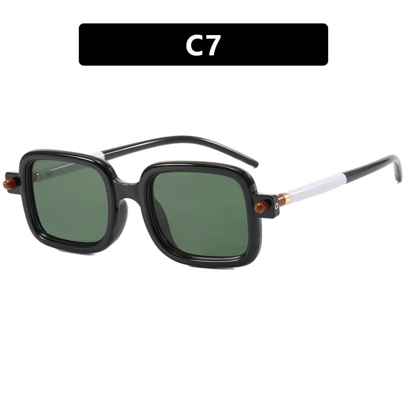 Women’s square sunglasses with striking and modern design Stornfield
