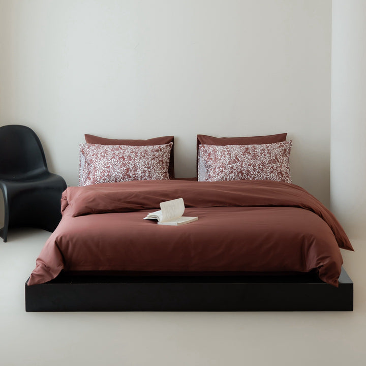 Reversible Cotton-Sateen Duvet Cover Set with Paisley Pillow Shams