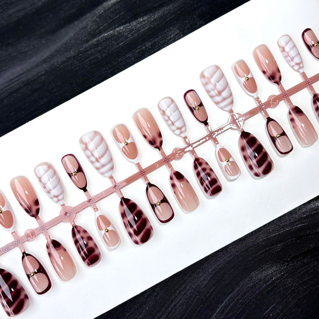 Artistic Abstract Press-On Nail Set