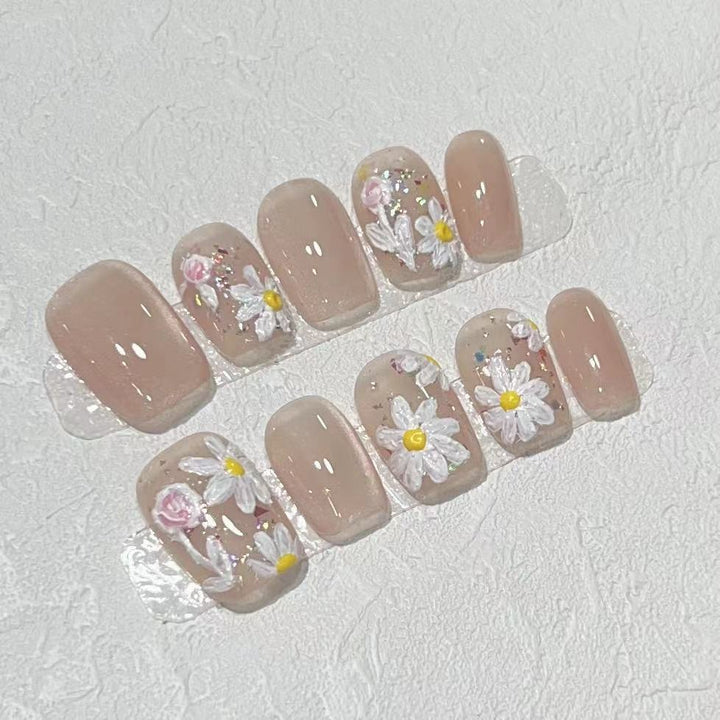 Floral-Inspired Press-On Nail Art Set Stornfield