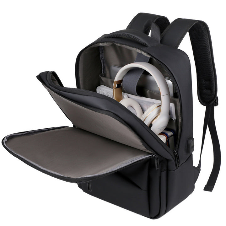 Urban Backpack with Waterproof Properties and Intelligent Compartment System Stornfield