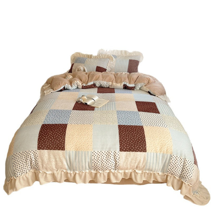 Quilted Patchwork Plush Comforter Set with Ruffled Edge and Reversible Sherpa Back