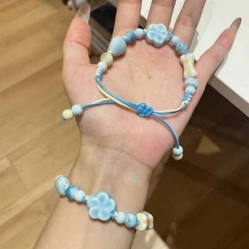 Adjustable Floral Bead Bracelet Stornfield