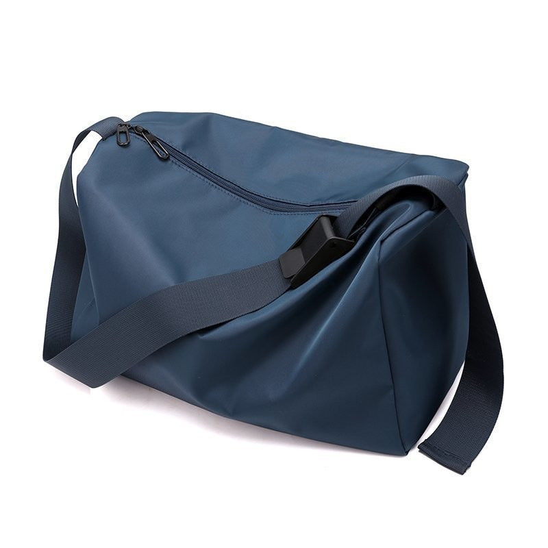 Versatile Waterproof Gym Duffle Stornfield