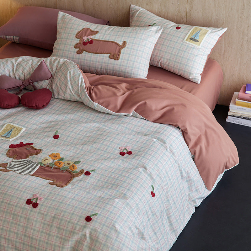Embroidered Dog-Themed Bedding Set