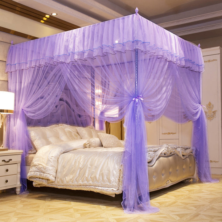 Elegant Canopy Bed Curtain