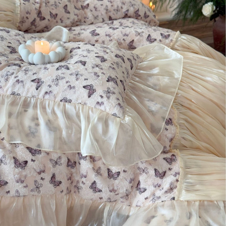 Romantic bedding set made of cotton satin with butterfly print, frill and chiffon ruffles