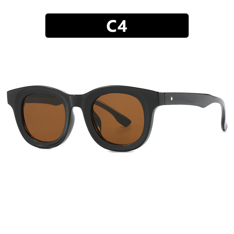 Women's stylish round sunglasses with sturdy frame and protective UV filter Stornfield