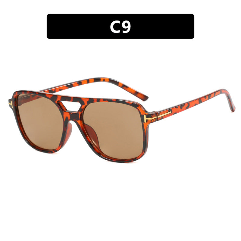 Women trendy square sunglasses with detailed frame Stornfield