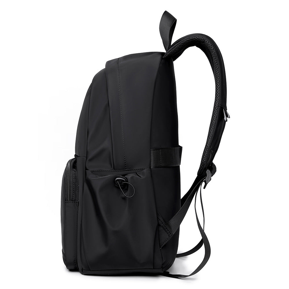 Versatile Urban Laptop Carrier Stornfield