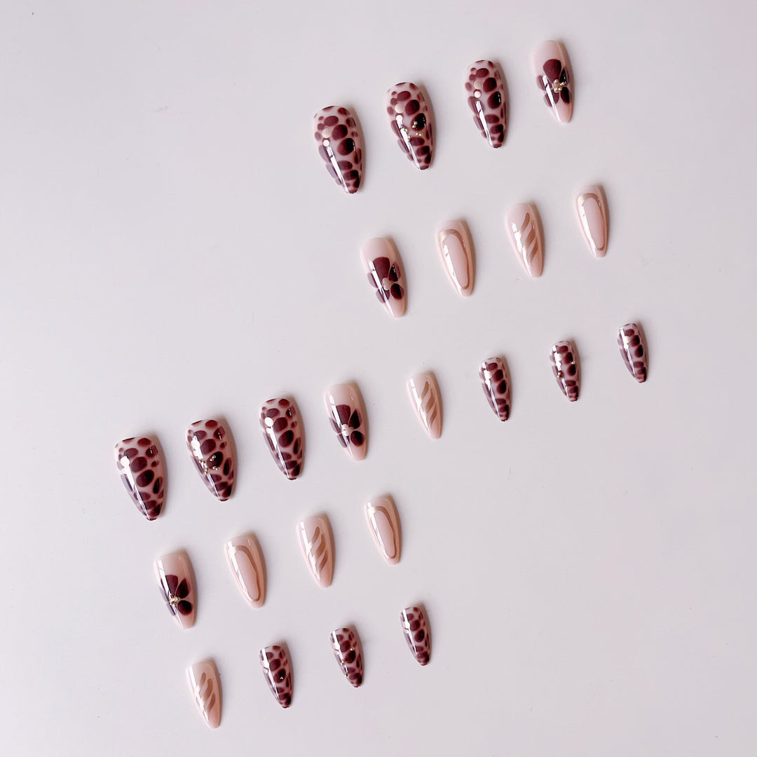 Nail art set with luxurious 3D decorations and golden accents Stornfield