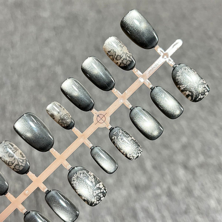 Decorative Press-On Nail Art Tips Stornfield