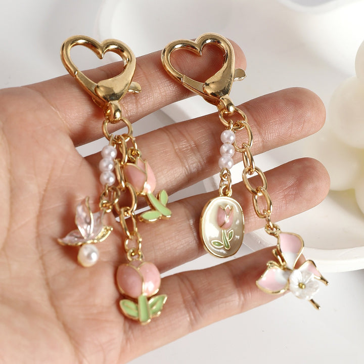 Playful keychain in rose design Stornfield