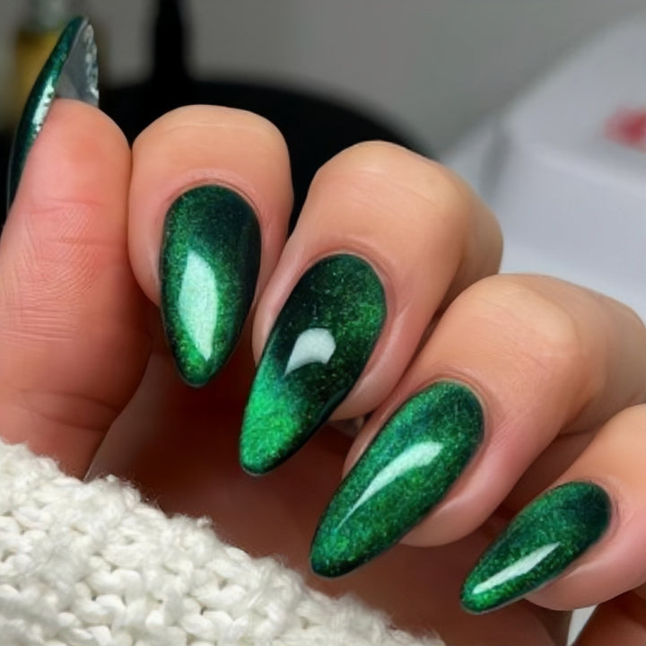 High-quality artificial nails with glossy surface Stornfield