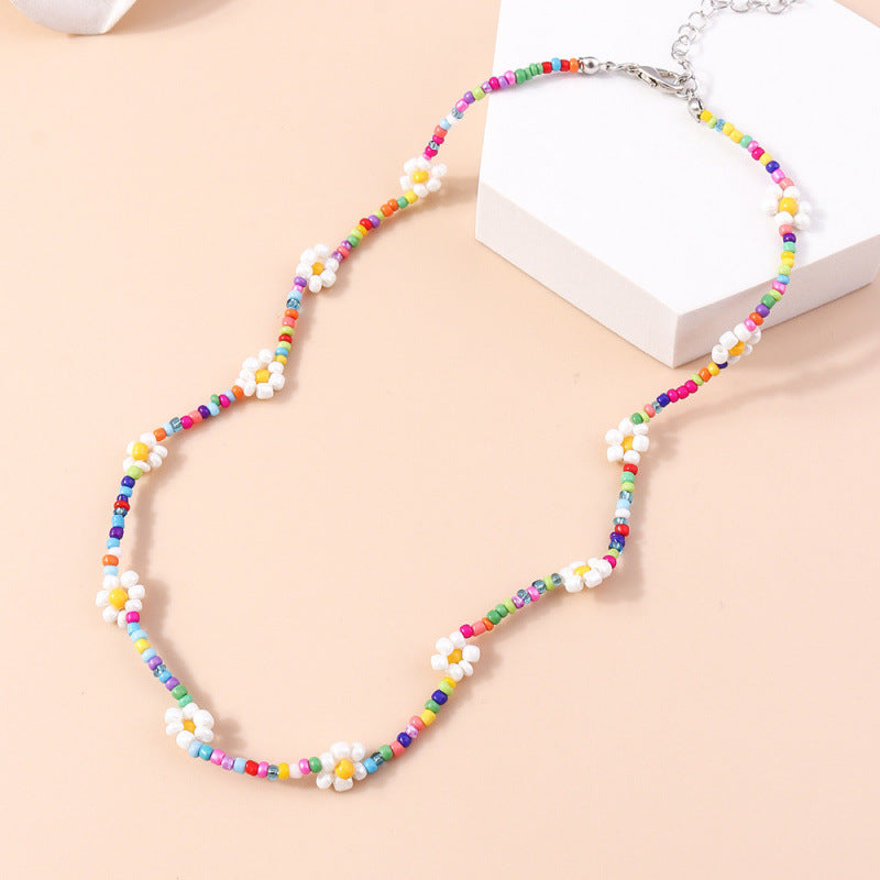 Colorful Floral Beaded Necklace Stornfield