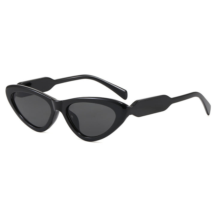 Chic Cat-Eye Sunglasses with Unique Frame Stornfield