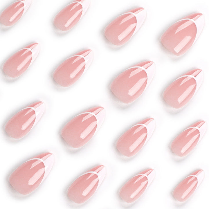 Artistic French-Tip Artificial Nails Stornfield