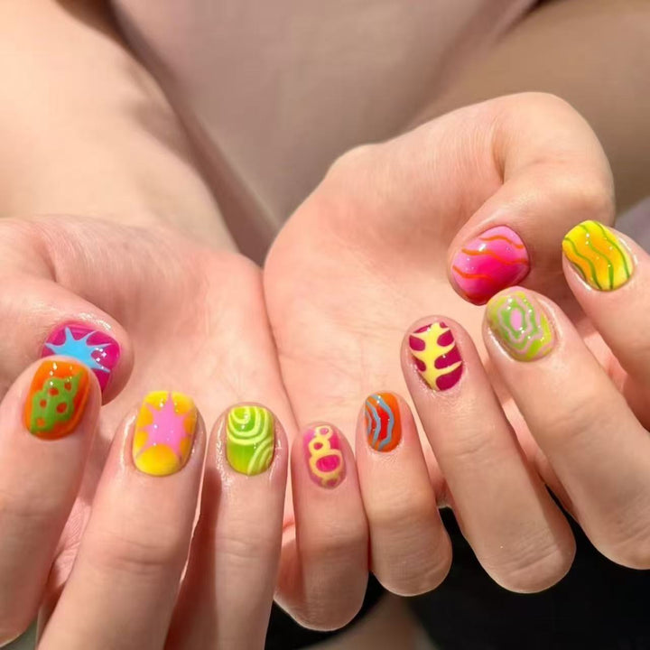 Artistic Cat-Themed Press-On Nail Art Set Stornfield