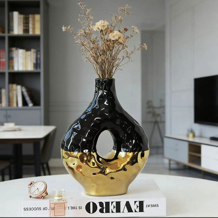 Decorative ceramic vase Stornfield