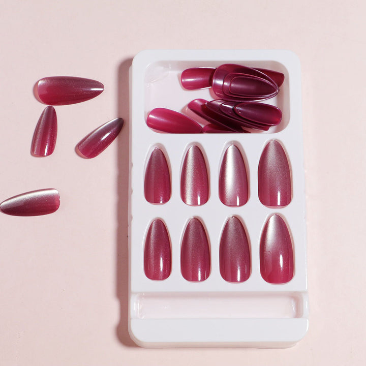 Glossy Almond-Shaped Press-On Nail Set Stornfield 1787225031