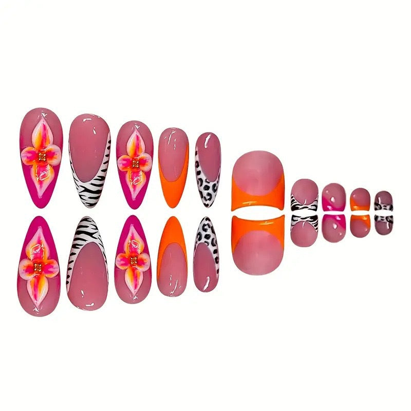 Artistic Floral Nail Design Set Stornfield