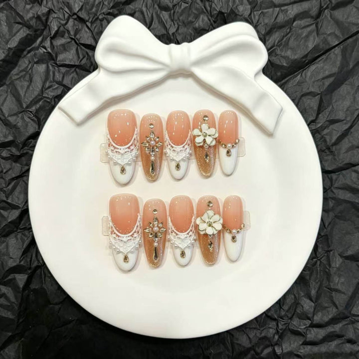 Decorative Press-On Nail Art Set with Elegant Pearl and Gem Accents