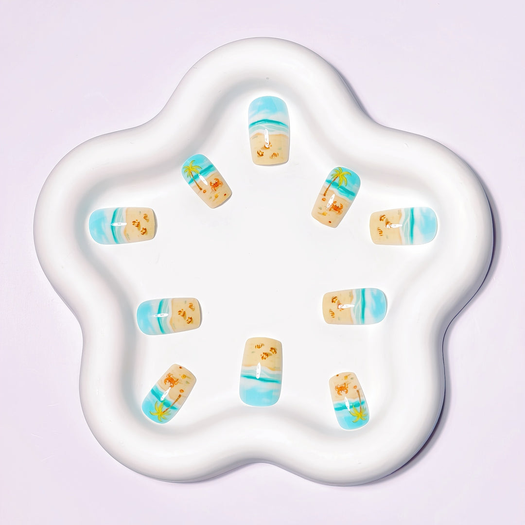 Artificial nails with maritime beach motif Stornfield